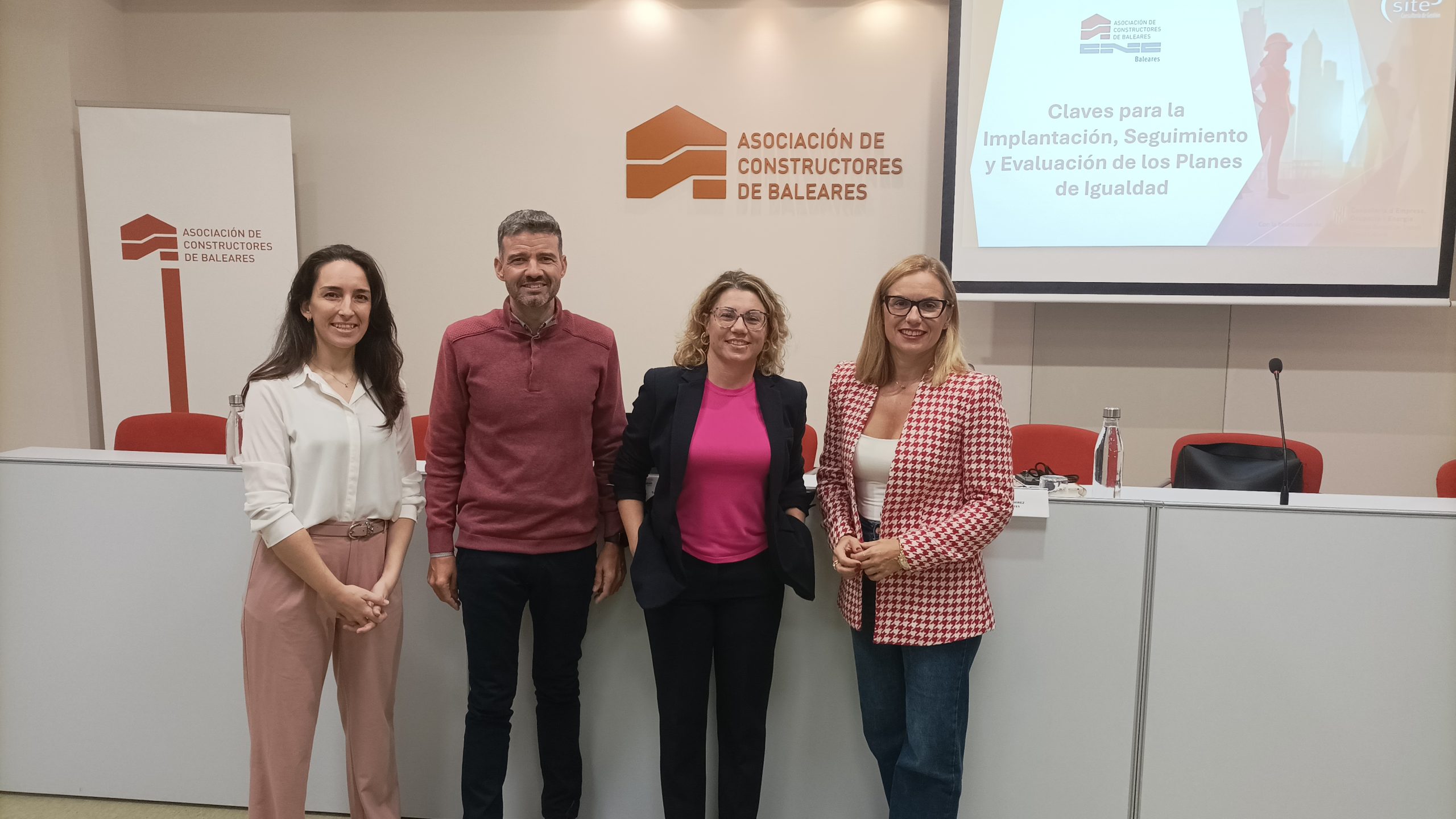 JORNADA «Claves para la Implantación, Seguimiento y Evaluación de los Planes de Igualdad» 