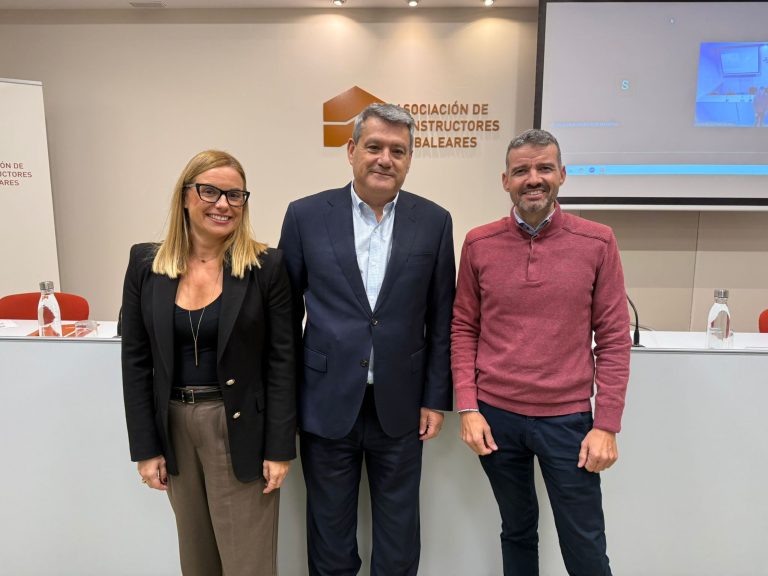 Jornada «Cómo afectará la llegada del Verifactu al sector de la Construcción»